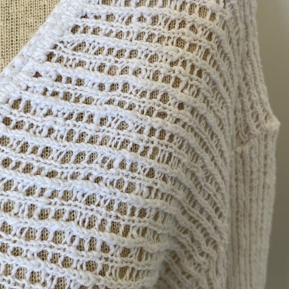 J Jill White Knit open weave V-Neck Sweater with hood Sz S petite 100% cotton - Picture 2 of 9